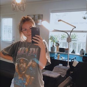 Meet your Posher, Maya